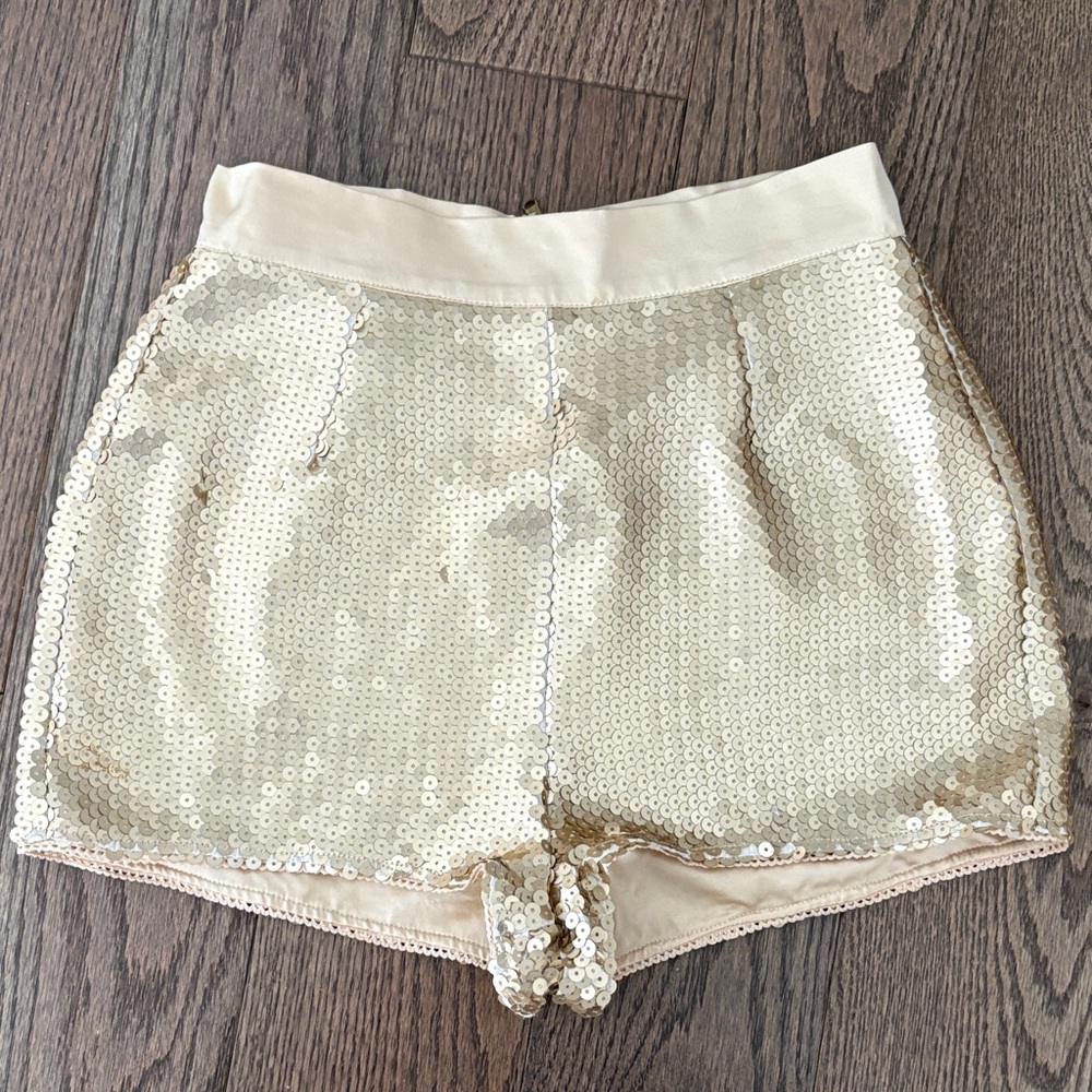 D&G Women's High Waist Sequin Shorts in Champagne Cream